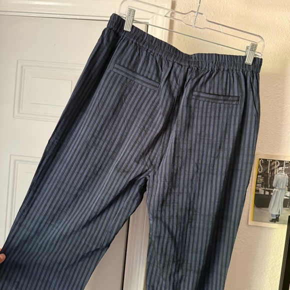 NWT MARINE LAYER blue tencel striped pull on straight leg tulip cropped pants - Picture 5 of 7